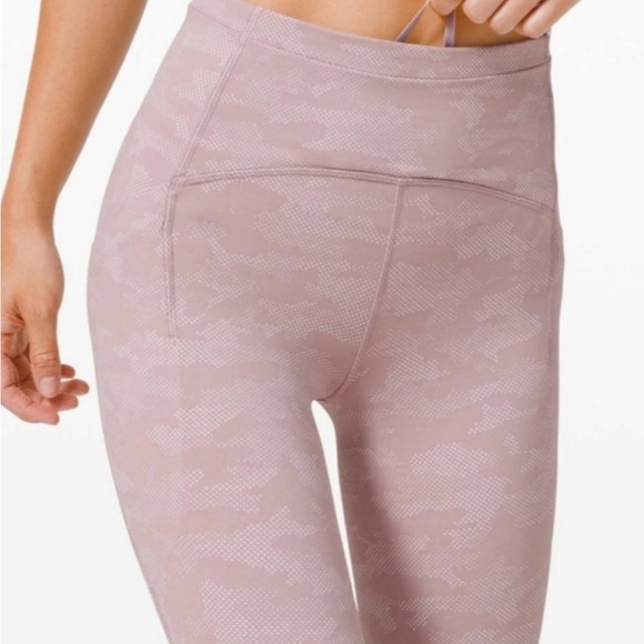 Lululemon Swift Speed Hi-Rise Tight Size 10 - Picture 2 of 8